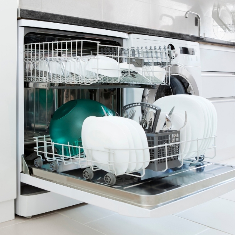 Thông tin về công suất máy rửa bát Bosch và mẹo tiết kiệm điện năng 5 Rửa sạch chén bát với số lượng phù hợp