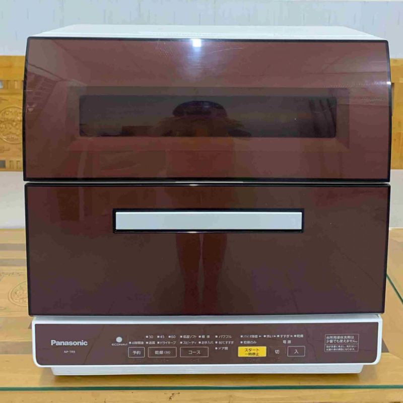 Máy rửa bát Panasonic NP-TR9