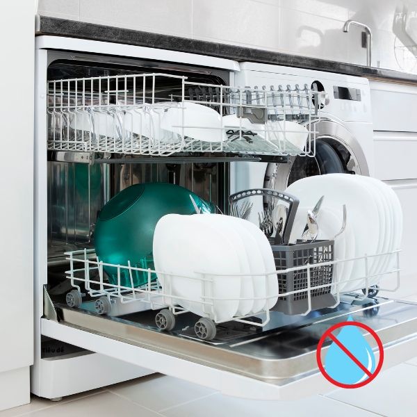 Trang bị t&iacute;nh năng AquaStop ngăn ngừa t&igrave;nh trạng rỉ nước