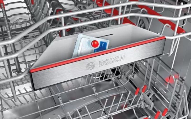 M&aacute;y rửa ch&eacute;n mini series 4 Bosch SKS62E32EU hoạt động với c&ocirc;ng suất mạnh mẽ
